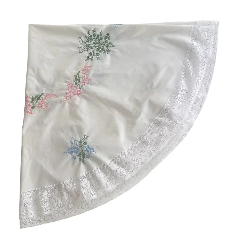 Vintage Hand Cross-Stitched Round Tablecloth 64” White Lace Trim Cottagecore